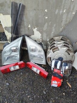 Náhradní díly ford transit