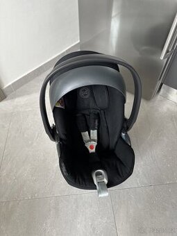Autosedačka Cybex Cloud Z i-size Platinum Deep Black