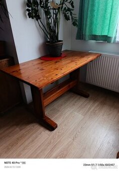 Jídelní stůl masiv selský