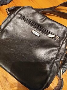 Crossbody přes rameno - 1