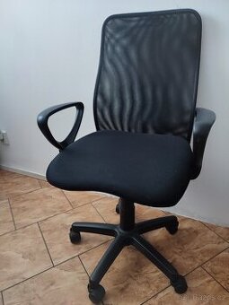 Kancelářská židle