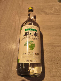 Prodám calvados - jablkovici 50%