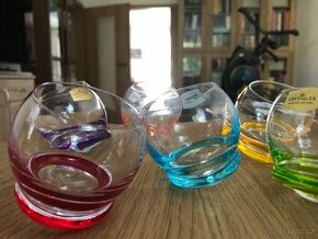 Barevné houpací sklenice