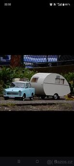 Trabant 1:8 plus karavan Hachette