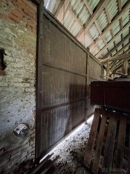 Prodam vrata do stodoly