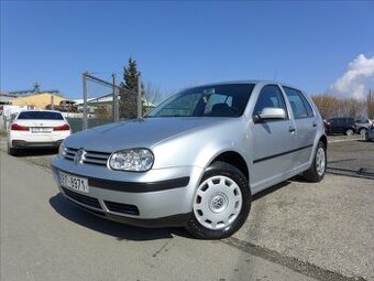 Volkswagen Golf 1,9 TDI KLIMA, TAŽNÉ