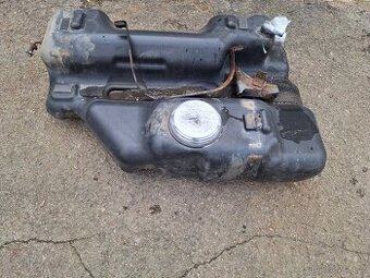 Palivová nádrž IVECO DAILY