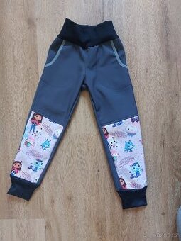 Softshellove kalhoty 104/110 nové