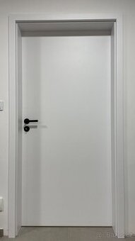 90 L interiérové dveře + zárubeň  Zlomek