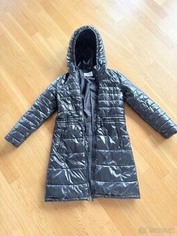 Prodám dívčí bundu vel. 140 jako nová