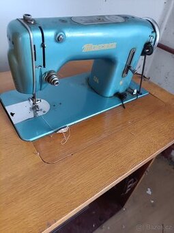 Šicí stroj Minerva