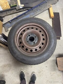 Zimní 185/65/15 4x114.3