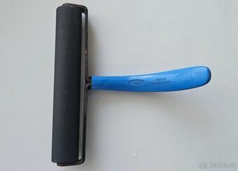 Váleček na fotky Chrom Vanadoum.