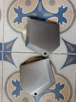 Piaggio MP3 krytka pojistek