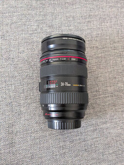 Canon EF 24-70mm f/2.8L USM