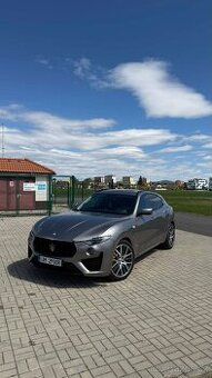 Maserati Levante SQ4 316kw GranSport/Facelift/Full výbavaTOP