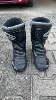 Černobílé motorkářské boty Exustar vel. 44