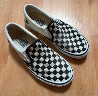 Lehké boty Vans vel. 39