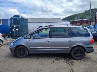 VW Sharan č. 27069