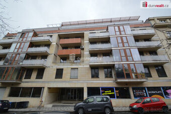Pronájem 4kk 97m2 P5 Smíchov Na Zatlance balkon terasa garáž