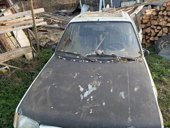 Peugeot 205