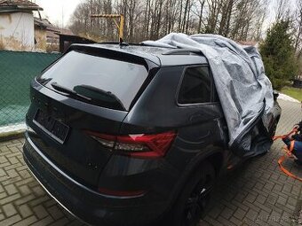 Plachta na SUV