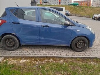 Hyundai i10 koupím dveře