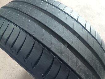 225/45 R17 MICHELIN (0615)