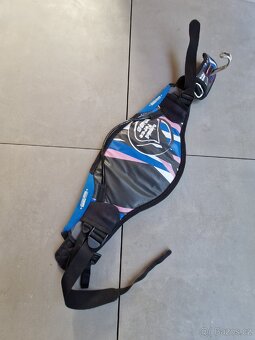 Trapézové na kiteboarding