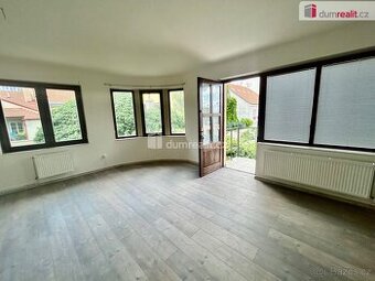 pronájem kanceláře 20 m2 v pasáži "Mostní" Rubešova ul.