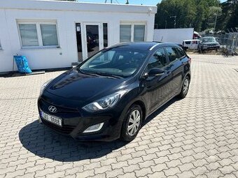Hyundai i30 1.6CVVT