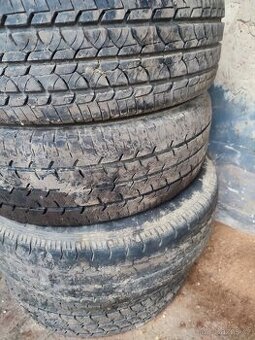 195/70R15 C