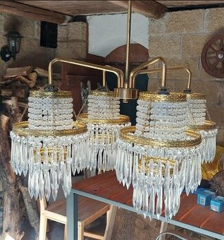 Křišťálový lustr