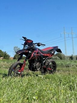 UM DSR 125 Supermoto 2020
