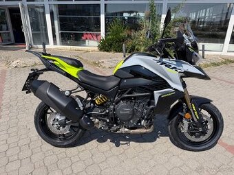 Benelli 902 Stradale
