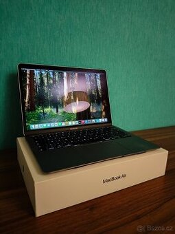 MacBook Air 2020 | i3 • 8GB • 256GB