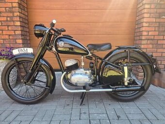 Čz 150c - Kominíček - Pěkný, pojízdný stav.