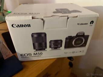 Canon EOS M50