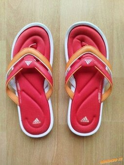 Žabky pantofle Adidas vel.36