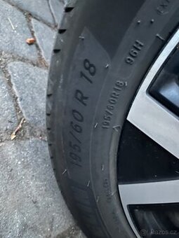 MICHELIN E PRIMACY 195/60 R18 96H XL