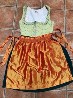 Šaty na oktoberfest 38