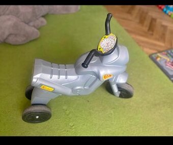Plastové odrážedlo motorka - větší