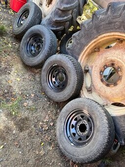 Prodam pneumatiky s diskama 255/70 r16 6x139.7