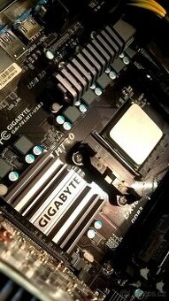 Základní deska s procesorem fx 4300
