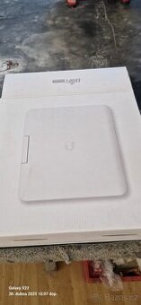 Ubiquiti usw flex utility - 1