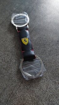 Originální kožená Ferrari klíčenka - 1