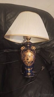 Stolní lampa