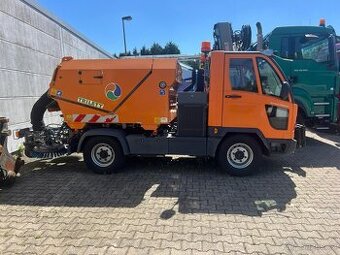Multicar M30 44. Sklapeč, zametací stroj