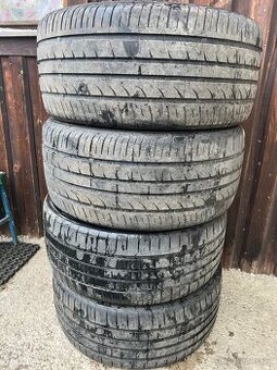 Pneumatiky 235/40ZR18