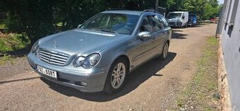 Mercedes -Benz C220 CDI 2.2 105kw rok-2004